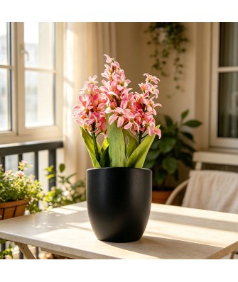 Simulated Pink Hydrangea Matte Black Flowerpot Decoration