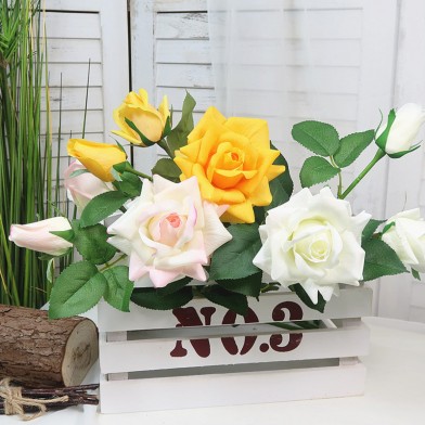 High-Quality Silk Simulation Touch Rose Flower